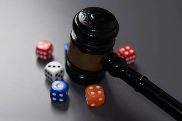 Antarmuka aplikasi geogusser menampilkan meja dealer langsung dan menu sportsbook